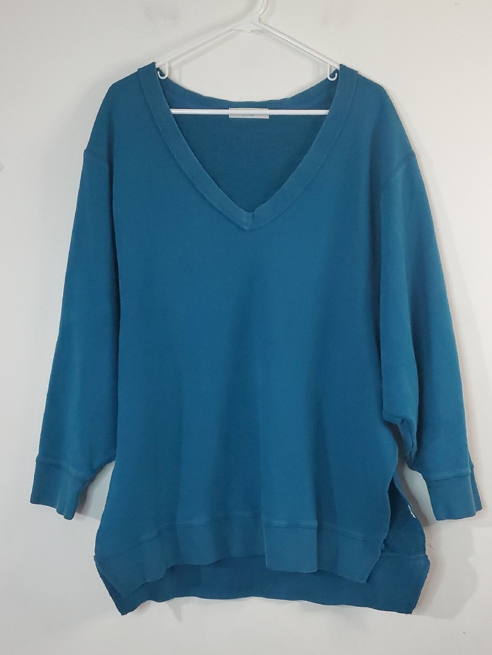 NATURAL LIFE Teal Knit V-Neck Sweatshirt Size L/XL Side Slits Drop Shoulder